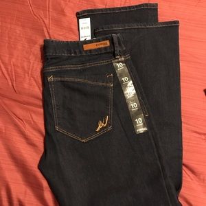 New Express Stella boot cut size 10s